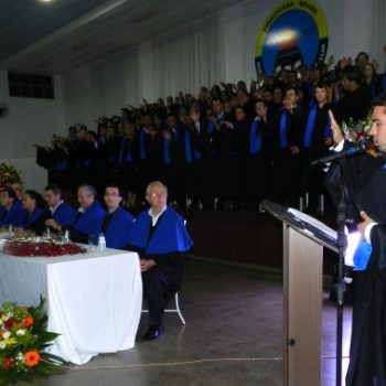 24/02 - FORMANDOS DA FATEP RECEBERAM DIPLOMAS EM SESSÃO SOLENE - FOTO 15