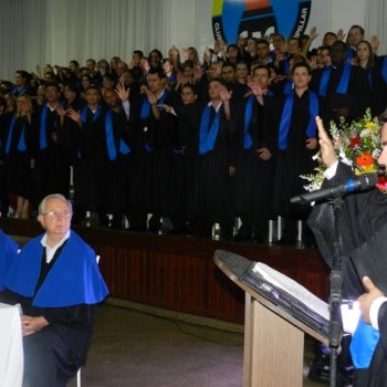 24/02 - FORMANDOS DA FATEP RECEBERAM DIPLOMAS EM SESSÃO SOLENE - FOTO 16