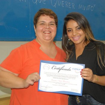 28-10-2015-ALUNOS DE RH RECEBEM CERTIFICADOS PARCIAIS  - FOTO 7