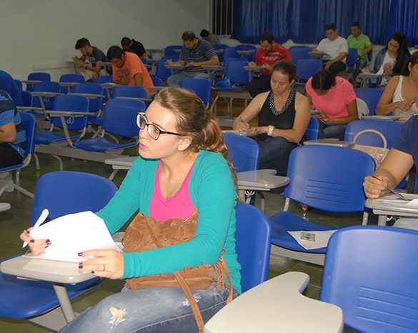 07/11/2015 – GALERIA – Fatep realiza vestibular