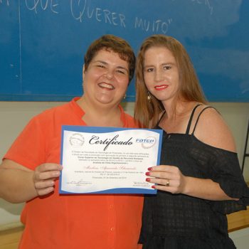 28-10-2015-ALUNOS DE RH RECEBEM CERTIFICADOS PARCIAIS  - FOTO 13