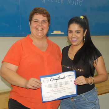 28-10-2015-ALUNOS DE RH RECEBEM CERTIFICADOS PARCIAIS  - FOTO 14