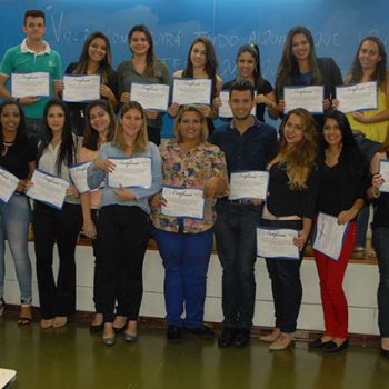 28-10-2015-ALUNOS DE RH RECEBEM CERTIFICADOS PARCIAIS  - FOTO 20