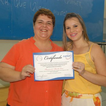 28-10-2015-ALUNOS DE RH RECEBEM CERTIFICADOS PARCIAIS  - FOTO 25