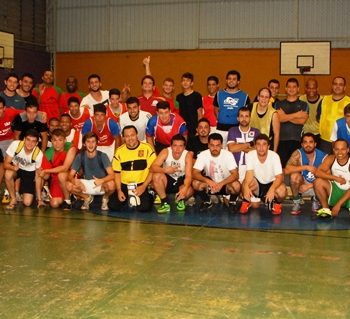 02/12/2014 - CAMPEONATO DE FUTSAL MARCA INÍCIO DAS CONFRATERNIZAÇÕES DA FATEP - FOTO 6