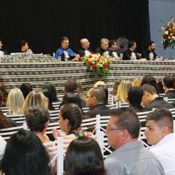 18/02/2014 - FATEP REALIZA COLAÇÃO DE GRAU DE 135 ALUNOS - FOTO 2