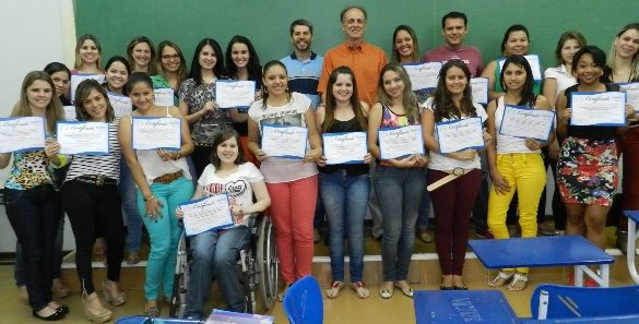 31/10/2014 – GALERIA – Fatep entrega certificados parciais a alunos de Recursos Humanos