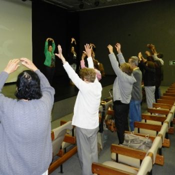 12/11/2013 - COMEMORAÇÕES DOS 10 ANOS CONTAM COM PARTICIPAÇÃO DA TERCEIRA IDADE DA FATEP - FOTO 2