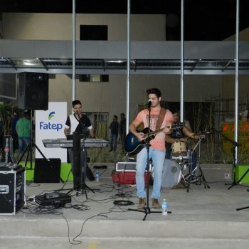 09-08-2016-COM MÚSICA, FATEP RECEBEU ALUNOS NO NOVO CAMPUS - FOTO 7