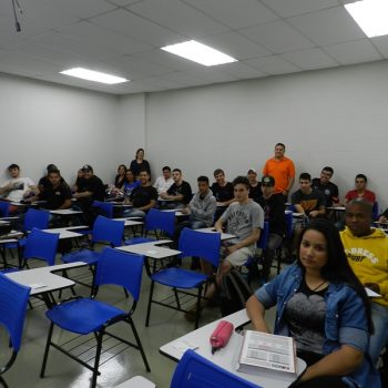 09-08-2016-COM MÚSICA, FATEP RECEBEU ALUNOS NO NOVO CAMPUS - FOTO 30