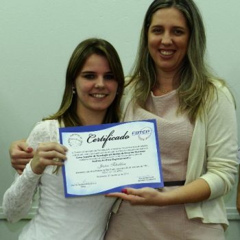 26/05/2014 - ALUNAS DO CURSO SUPERIOR DE TECNOLOGIA EM GESTÃO DE RECURSOS HUMANOS RECEBEM CERTIFICADOS PARCIAIS - FOTO 3