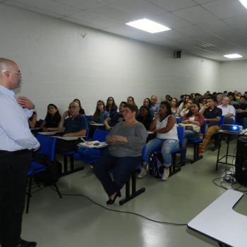 14-10-2016-COBERTURA FOTOGRÁFICA - PALESTRA SOBE TERCEIRIZAÇÃO E ENTREGA DE CERTIFICADOS PARCIAIS - FOTO 9