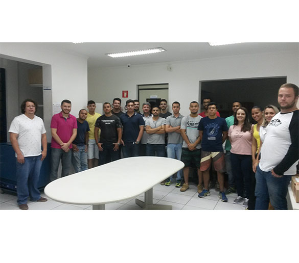 COBERTURA FOTOGRÁFICA – Alunos da Fatep visitam a empresa Aferitec